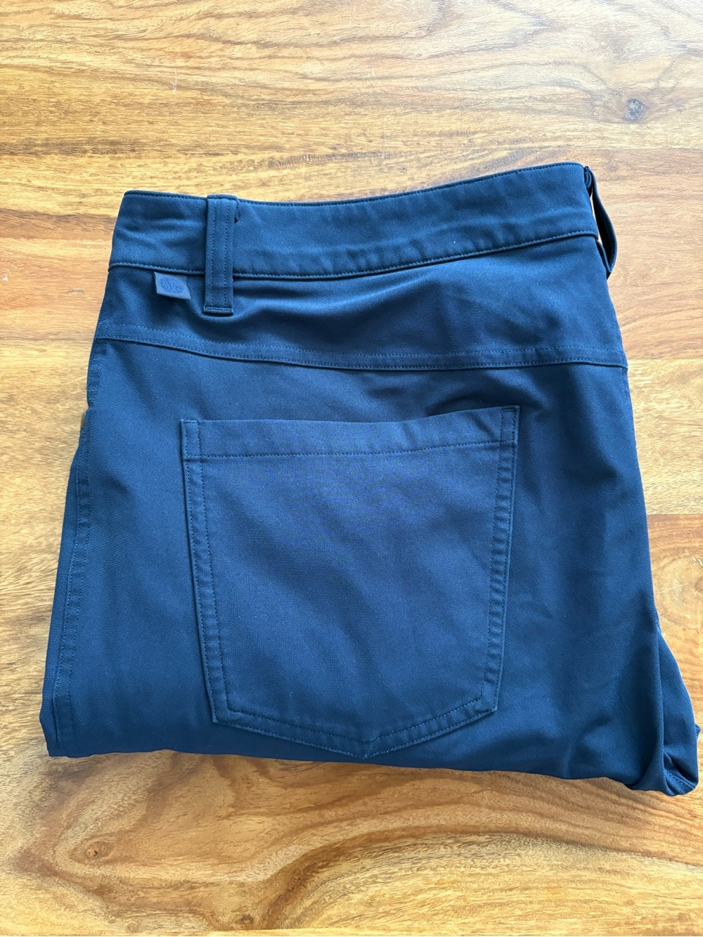 Lulu Lemon Men's Five Pocket Pants in Navy